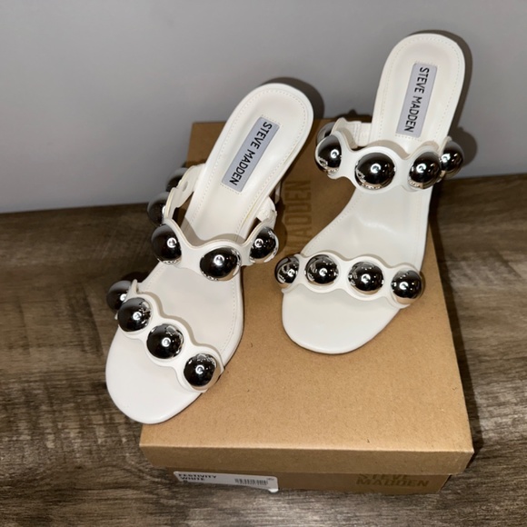 Steven Madden Festivity Mule - Picture 6 of 6